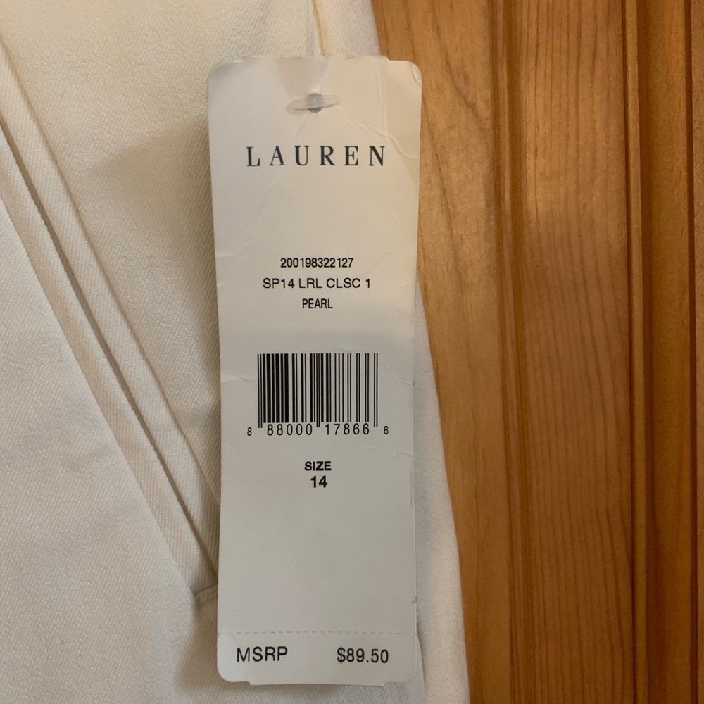 Ralph Lauren cream pants. 95% cotton %5 elastane thick material with stretch. - Picture 3 of 5